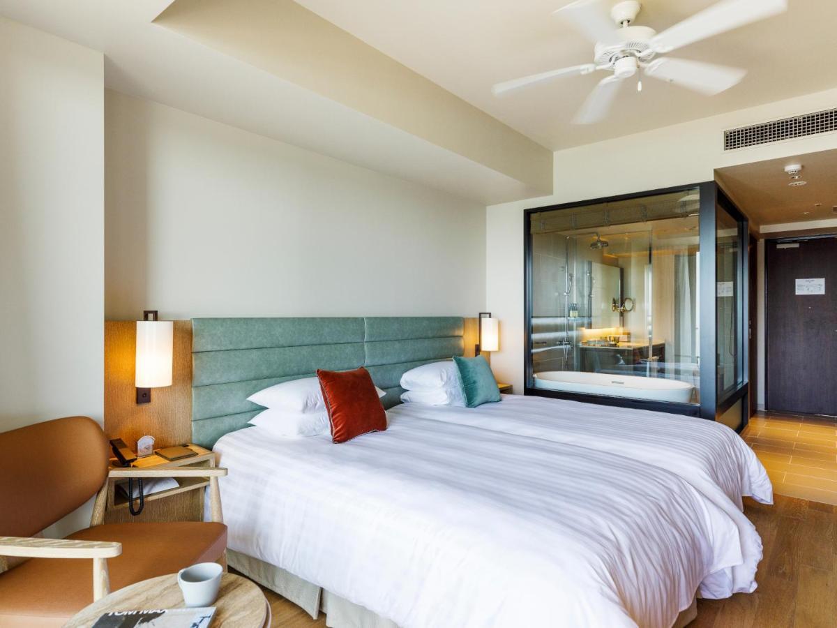Mb Gallery Chatan By The Terrace Hotels Ngoại thất bức ảnh